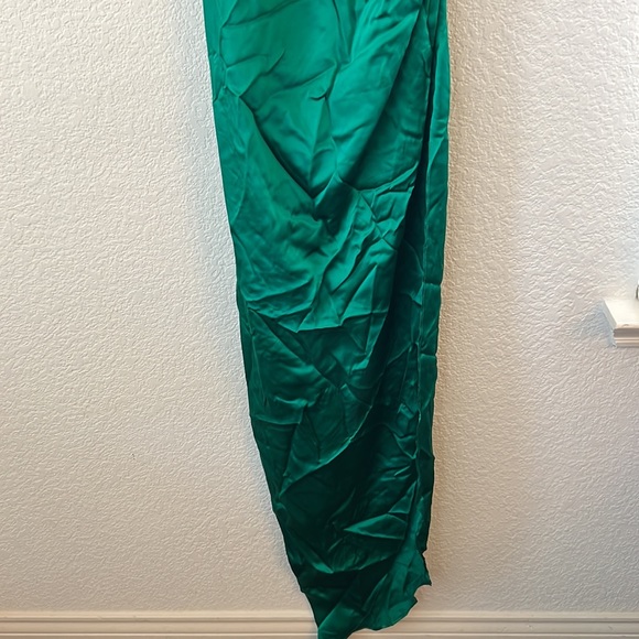 Amanda Uprichard X REVOLVE Samba Gown in Dark Green Xs - Picture 5 of 16